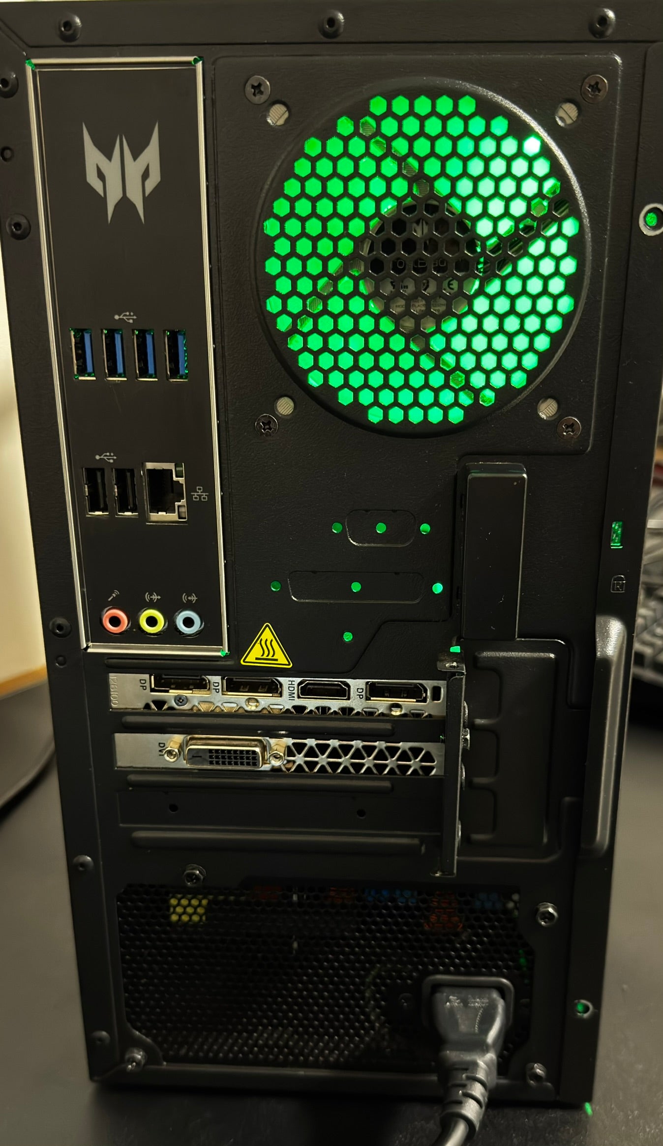 -Mittelklasse Gaming PC- Core™ i5 10400f, RTX 2060 Super, 32GB°DDR4, 2,25TB Speicher