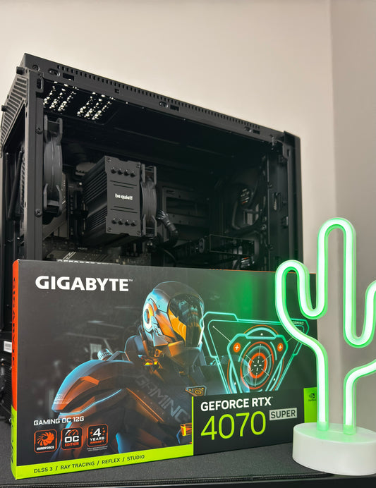 - High End Gaming PC - Ryzen 5 7600, RTX 4070 SUPER, 32GB°DDR5, 2TB SSD